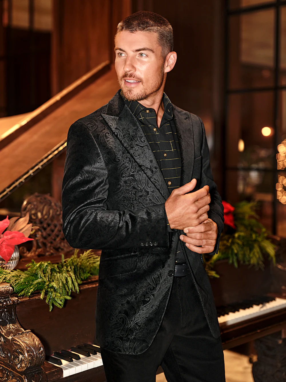 Velvet Paisley Single Breasted Peak Lapel Sport Coat - Black - Image 9